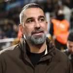 أردا توران يقود الجهاز الفني لنادي شاختار الأوكراني
