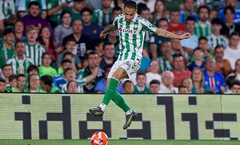 أنتوني: مانشستر يونايتد دفعني للتفكير في الاعتزال، ولكنني سعيد بتجربتي مع بيتيس