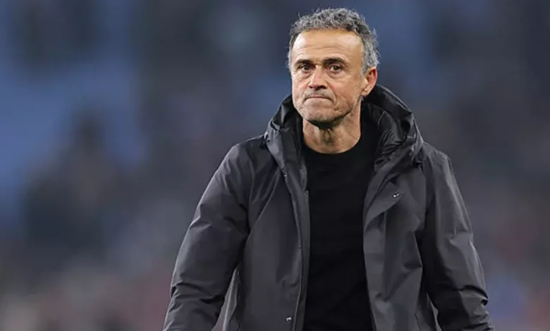 إنريكي: طموحي الأكبر هو صناعة التاريخ مع باريس، وديمبلي هو العقل المدبر للفريق