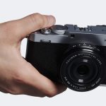 تسريبات جديدة: كاميرا Fujifilm X-E5 قد تضم تقنيات X100VI في تصميم APS-C مدمج