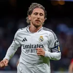 تقارير: لوكا مودريتش يجذب اهتمام نادي اسكتلندي مميز
