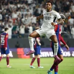 سبعة لاعبين قد يغادرون ريال مدريد: مستقبل الفريق على المحك