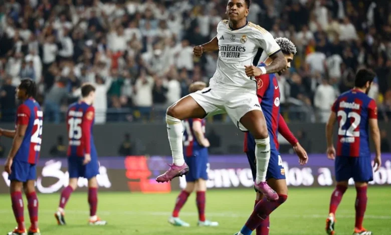 سبعة لاعبين قد يغادرون ريال مدريد: مستقبل الفريق على المحك