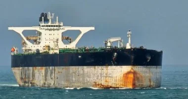 أسعار النفط تواصل الارتفاع رغم وفرة الإمدادات: برنت يبلغ 63.34 دولار