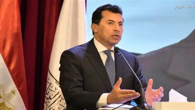 أشرف صبحي يشارك في أولمبياد اللياقة البدنية خلال احتفالات عيد الشرطة