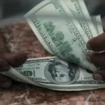 استقرار سعر الدولار مقابل الجنيه في البنوك يوم الجمعة 9 يناير 2026