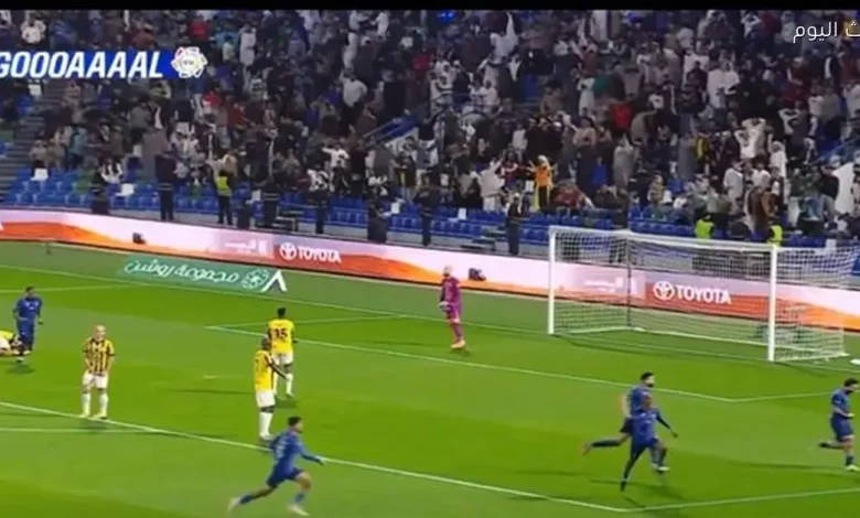 الاتحاد والفتح يتساويان 2-2 في الشوط الثاني من دوري السعودي 2025-26