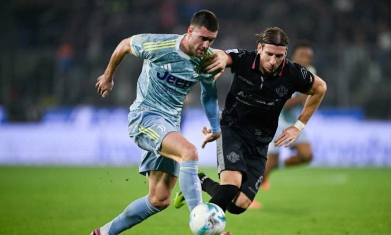 بث مباشر لمباراة يوفنتوس ضد كريمونيسي: موعد اللقاء اليوم في الدوري الإيطالي 2026.. القنوات الناقلة، التشكيل المتوقع، وطريقة متابعة البث المباشر.
