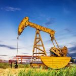 توقعات بانخفاض أسعار النفط لأكثر من 10% في 2025