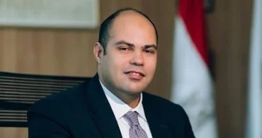 جهاز حماية المنافسة يكشف عن مخالفات 18 مدرسة في سوق الزى المدرسي