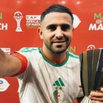 رياض محرز يُبهر الجماهير الجزائرية بقرار مفاجئ قبل مواجهة نيجيريا في كأس الأمم الأفريقية