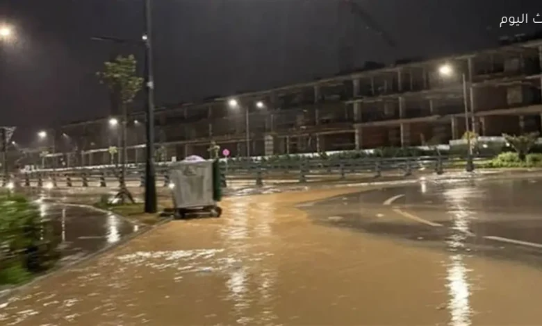 سيول تضرب كازابلانكا وتأثيرها على مباراة مصر ونيجيريا اليوم.