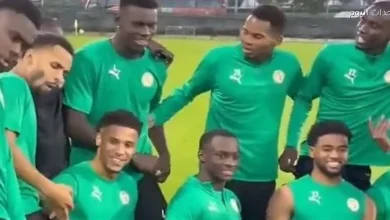 لقطة مشوقة من لاعبي السنغال قبل مواجهة مصر | فيديو