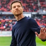 ليفربول يناقش إمكانية تعيين تشابي ألونسو مدربًا للفريق