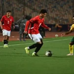 محمد عبدالله يتهيأ للمغادرة عن الأهلي