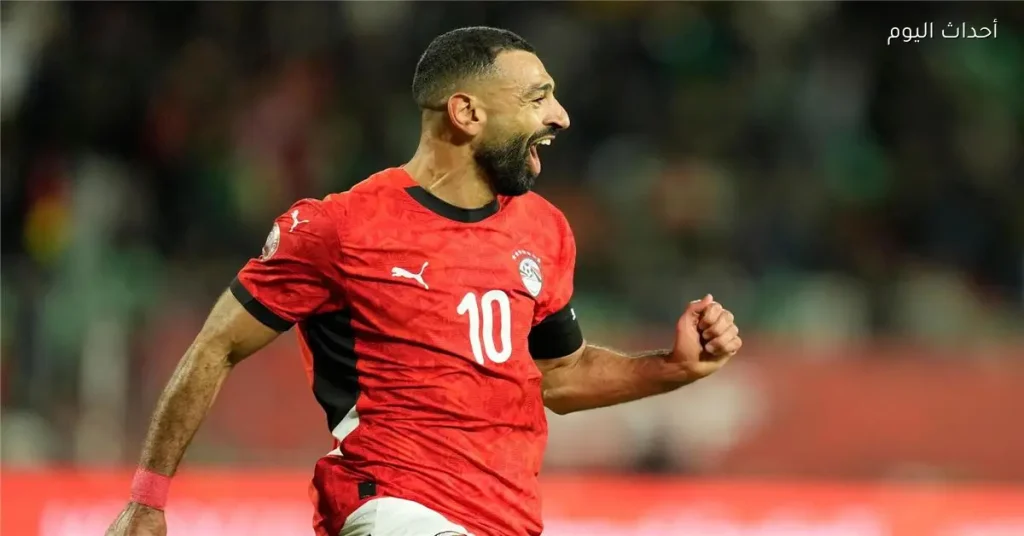 نجم ليفربول يُبرز تأثير محمد صلاح ويشيد بفائدته للفريق