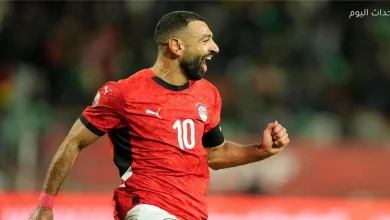 نجم ليفربول يُبرز تأثير محمد صلاح ويشيد بفائدته للفريق