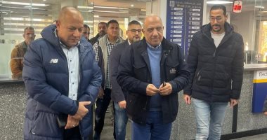 وزير الكهرباء يقوم بجولة تفقدية في مركز خدمة المواطنين بمدينة بورفؤاد التابع لشركة القناة