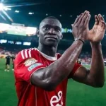 وكيل أليو ديانج يضغط على الأهلي لانتقال اللاعب في يناير