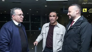 استقبال سفير مصر لبعثة الأهلي برئاسة الجارحي لدى وصولها إلى الجزائر