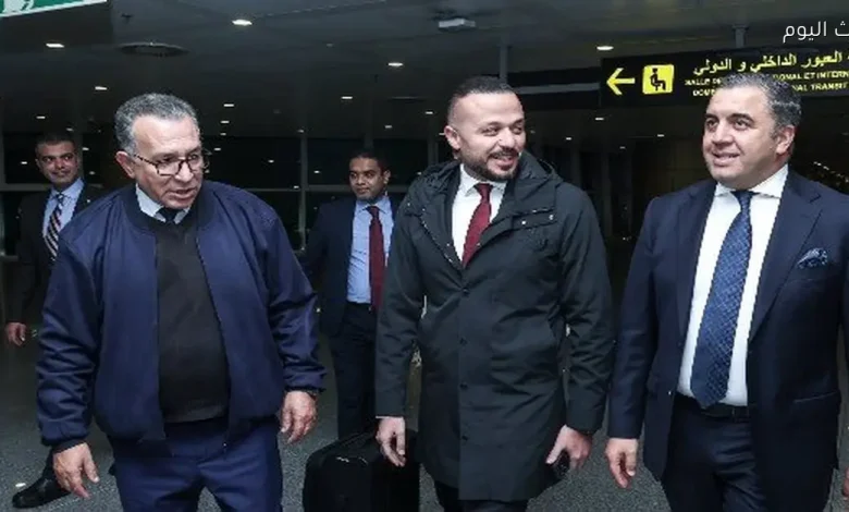 بعثة الأهلي تصل الجزائر وتُستقبل بالورود استعداداً لملاقاة الشبيبة