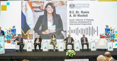 وزيرة التخطيط تستعرض آفاق التعاون الاستراتيجي بين البنك الدولي والاتحاد المصري لمقاولي التشييد في مؤتمر خاص