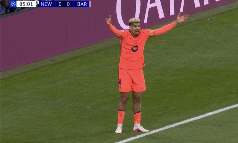 أراوخو: حكم المباراة يتحمل مسؤولية هدف نيوكاسل في مواجهة برشلونة