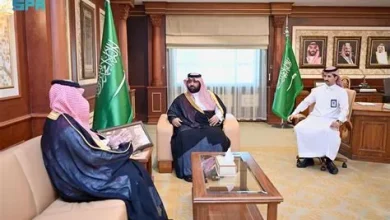 أمير منطقة الجوف يكرم الرئيس التنفيذي لتجمع الجوف الصحي بمناسبة تمديد فترة تكليفه