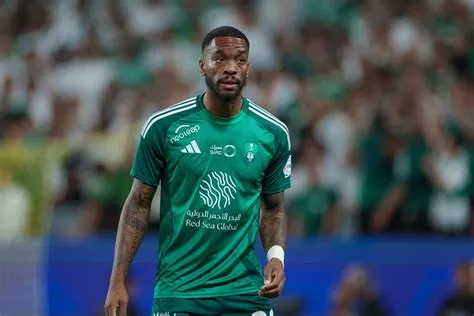 إيفان توني يتفوق على المنافسين ويتصدر قائمة هدافي دوري روشن بعد الجولة السادسة والعشرين