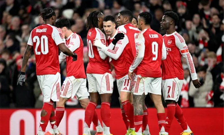 إيفرا يتحدث عن فرص آرسنال في الفوز بالدوري الإنجليزي: آمل أن لا تتكرر خيبة الأمل مجددًا