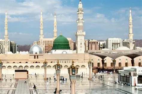 اختتام موائد الإفطار الرمضانية في المدينة المنورة بعد استفادة 183 ألف شخص وتقديم 31 ألف ساعة تطوعية