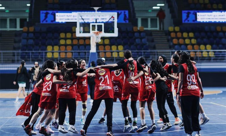 الأهلي يحقق لقب دوري السوبر الممتاز للكرة الطائرة للإناث بفوز مثير على الزمالك