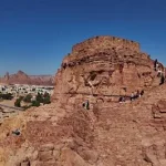 العلا تتألق كموقع تاريخي طبيعي يكشف تطور البشرية وتراثها عبر العصور