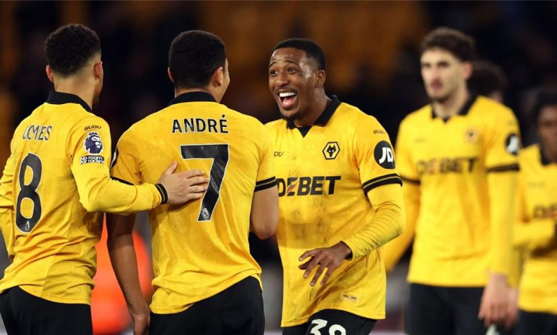 اللاعب البارز في مواجهة ليفربول وولفرهامبتون بالدوري الإنجليزي