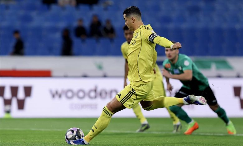 النصر السعودي يُكشف عن تفاصيل إصابة رونالدو وبرنامج التأهيل المخصص له