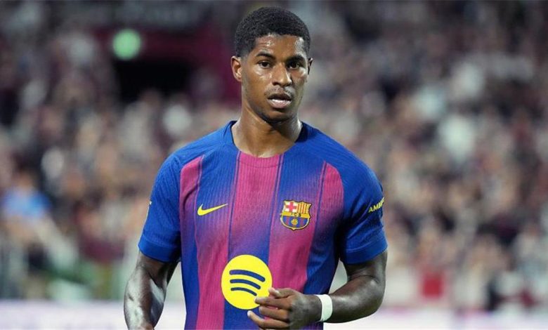 بديل راشفورد المحتمل: نجم بنفيكا يرد على شائعات انتقاله إلى برشلونة