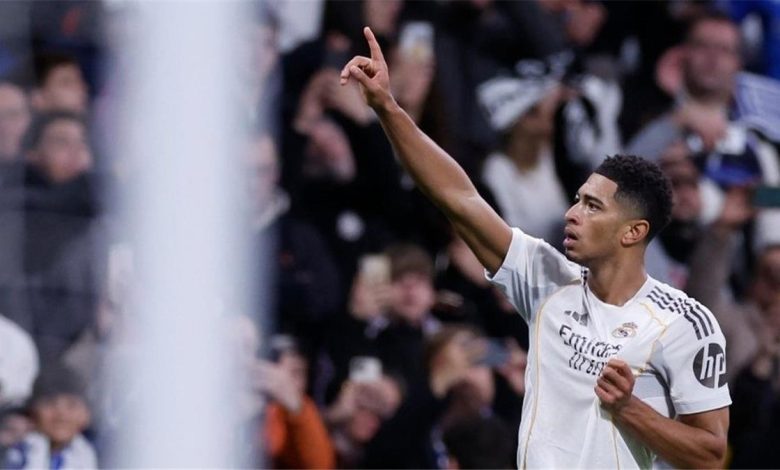 بيلينجهام يشيد بأداء ثنائي ريال مدريد: إنجازاتهما مذهلة وأجواء الديربي كانت استثنائية