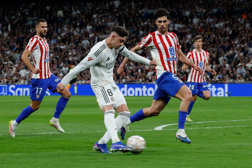 تحليل حصري: تصريحات حكم مباراة ريال مدريد وأتلتيكو حول طرد فالفيردي