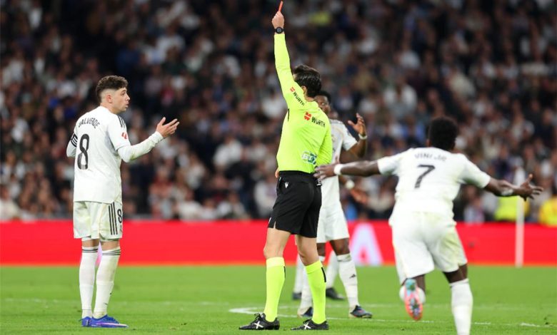 تحليل موقف ريال مدريد من الاستئناف حول طرد فالفيردي في مواجهة أتلتيكو مدريد