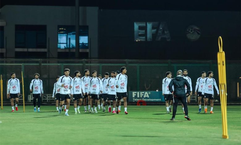 تدريبات منتخب مصر: انضمام عمر مرموش واستعدادات بدنية لمواجهة السعودية