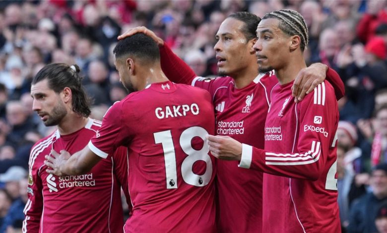 تشامبرلين يتحدث عن مستقبل لاعب ليفربول: توقعات بعودته إلى ناديه السابق
