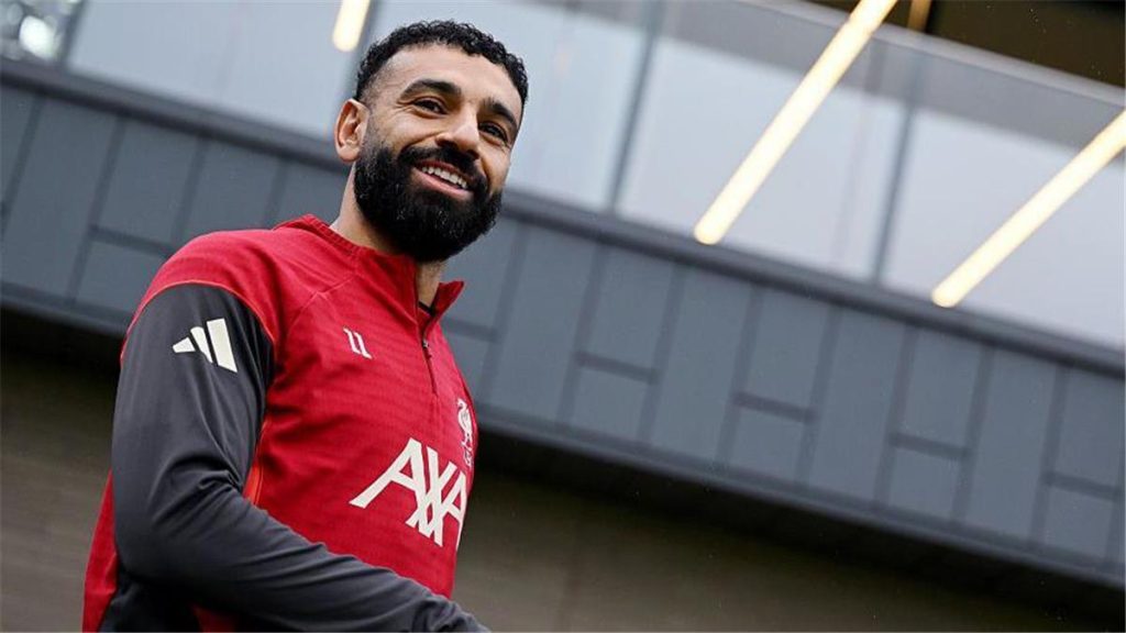 تشكيلة ليفربول المرتقبة ضد توتنهام في الدوري الإنجليزي: آخر مستجدات حول حالة محمد صلاح