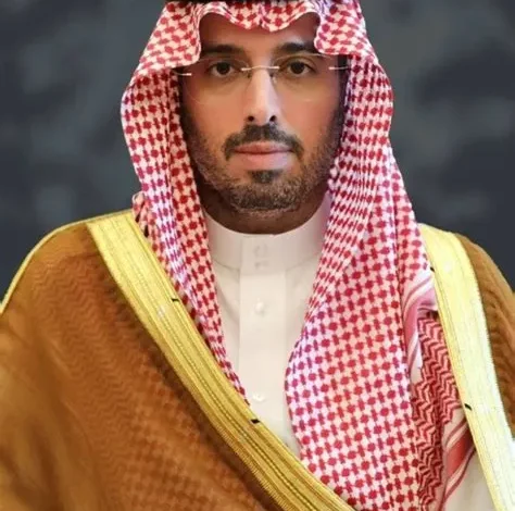 تمديد خدمة محافظ جدة لأربع سنوات بتقييم ممتاز