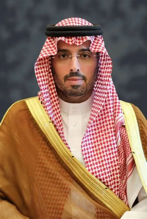 تمديد خدمة محافظ جدة لأربع سنوات بتقييم ممتاز