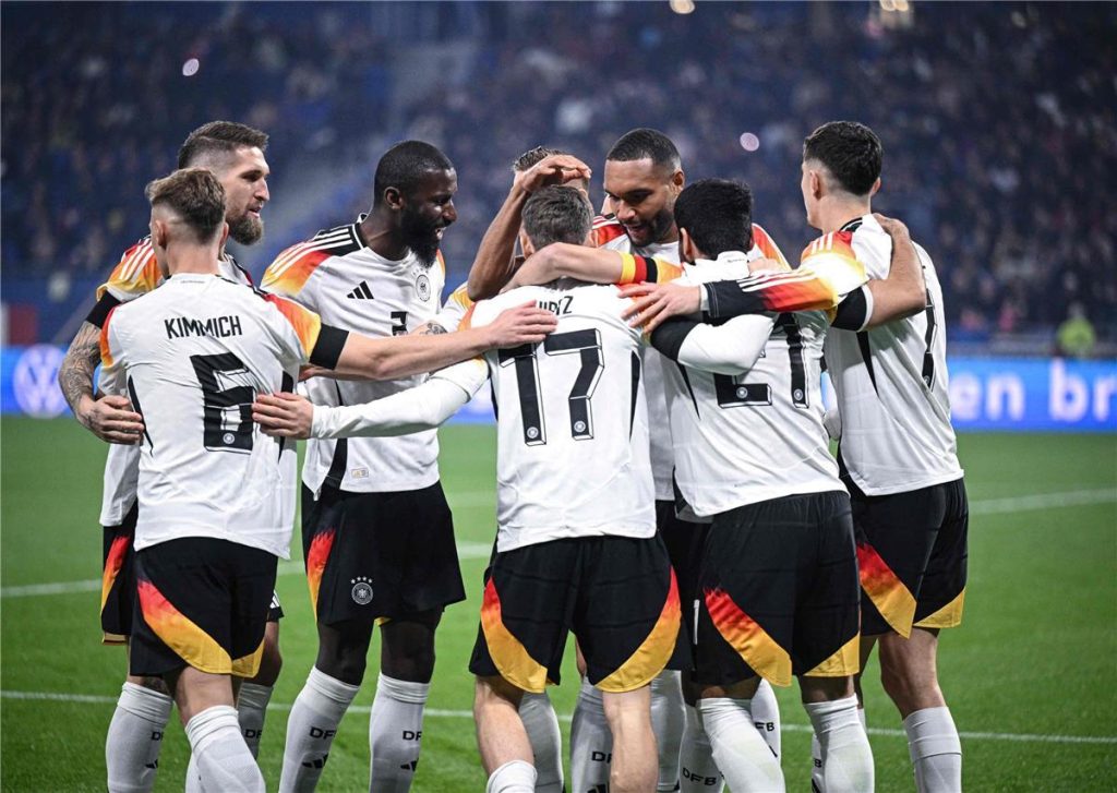 جدول مباريات اليوم الإثنين 30 مارس 2026: مصر تواجه المغرب وألمانيا تحارب غانا والقنوات الناقلة