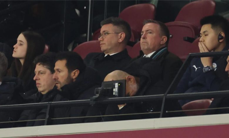 جواردويلا يشيد بأداء بديل مرموش أمام وست هام ويعبر عن رغبته في عقاب جديد للحكام