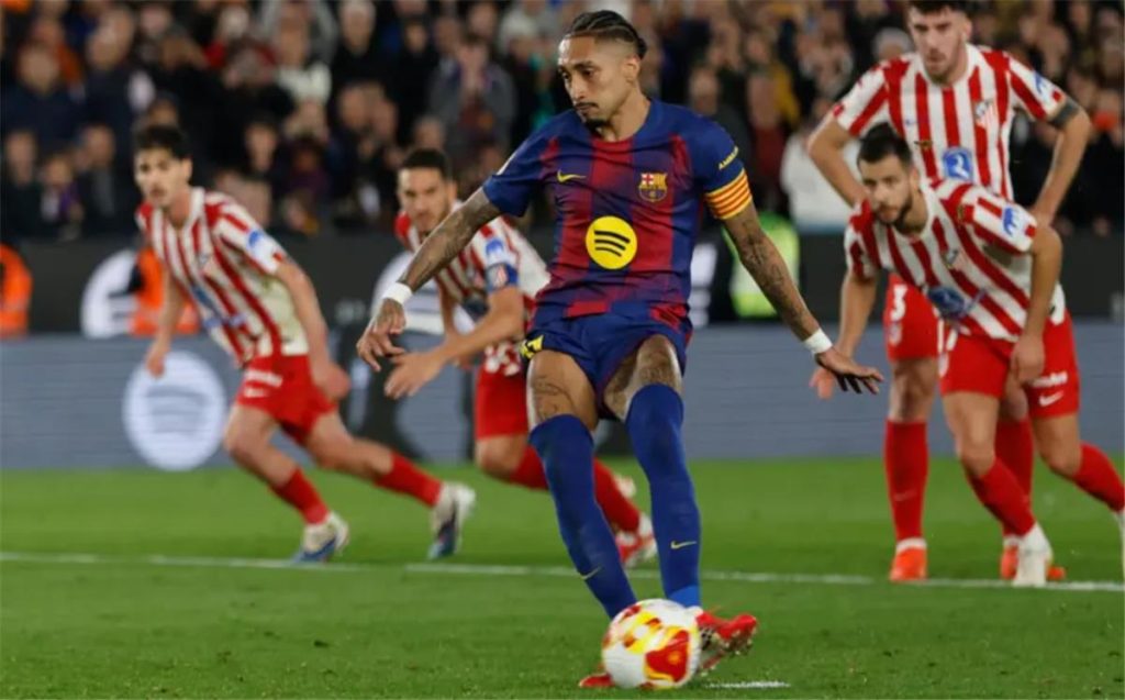رافينها بعد خروج برشلونة من كأس ملك إسبانيا: فخور بفريقي وضرورة تحمل المسؤولية بلا أعذار