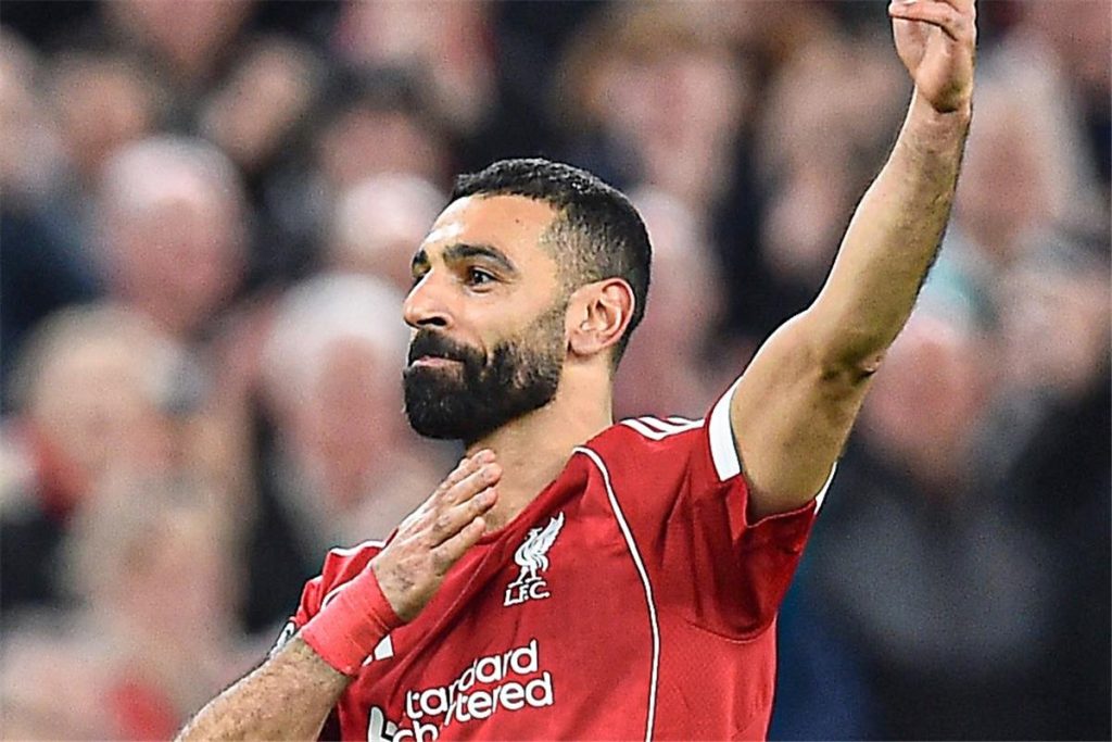 رقم قياسي استثنائي لم يحققه منذ 55 عامًا: محمد صلاح يتألق بتسجيله الهدف أمام جالطة سراي
