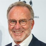 رومينيجه يكشف عن محادثاته مع لابورتا حول فليك ويؤكد: لاعب ريال مدريد له قيمة لا تقدر