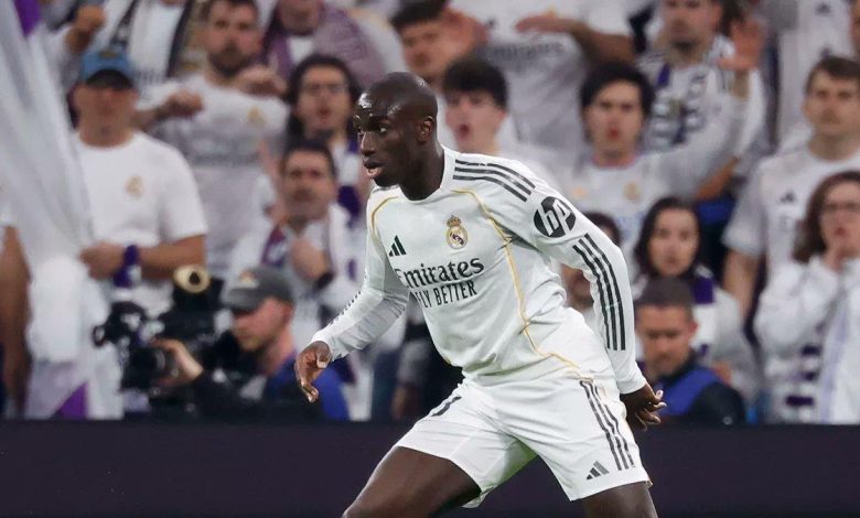 ريال مدريد يعلن تفاصيل إصابة فيرلاند ميندي قبل مواجهة إلتشي